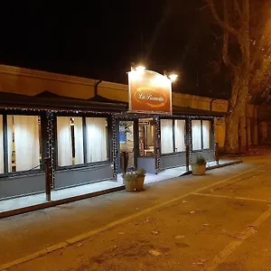 https://la-pigna-mare-collina-pineta-borghi-ravenna-top.emilia-romagnahotels.net